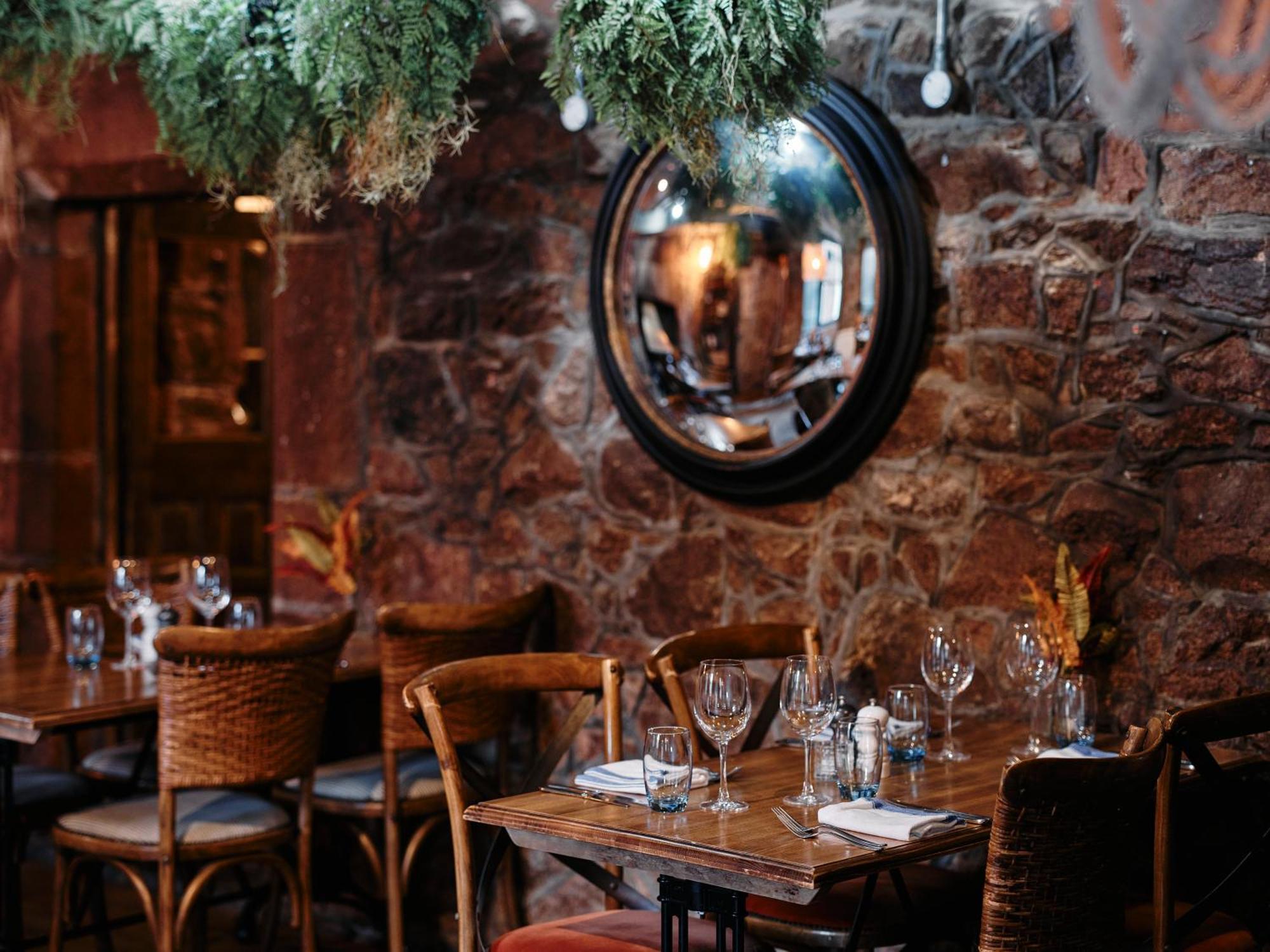 Old Court House Inn St Aubin Dış mekan fotoğraf